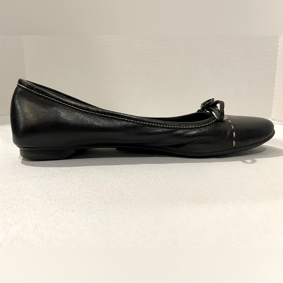 PRADA Authentic Black Leather Round Toe Ballet Flats Women’s 37 1/2 (7 1/2) - Picture 7 of 15